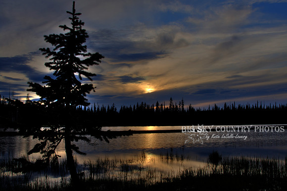 sunset at Lily Lake in Idaho, predominated by blue tones